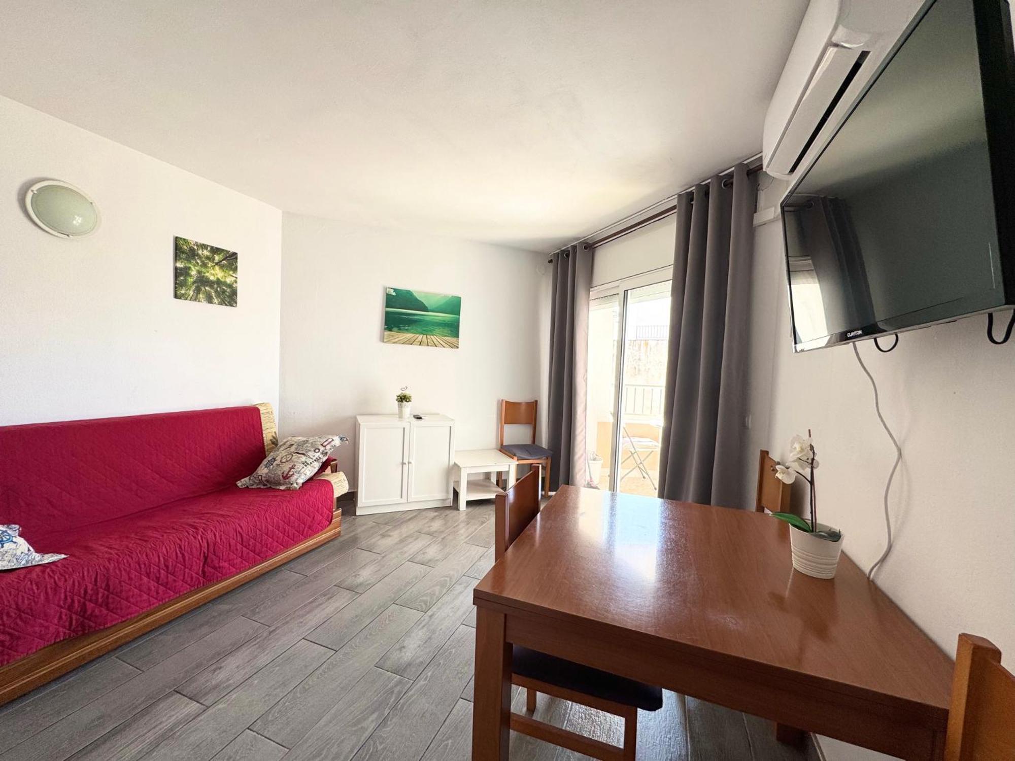 Apartsalou Bilbao * Salou