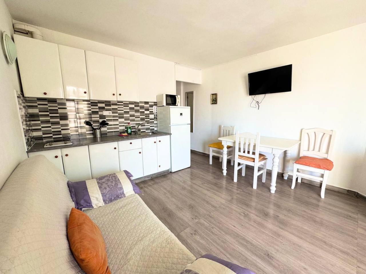 Apartsalou Bilbao * Salou